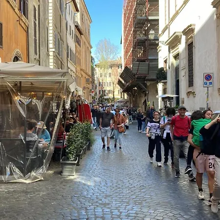 Madonna De' Monti 4*